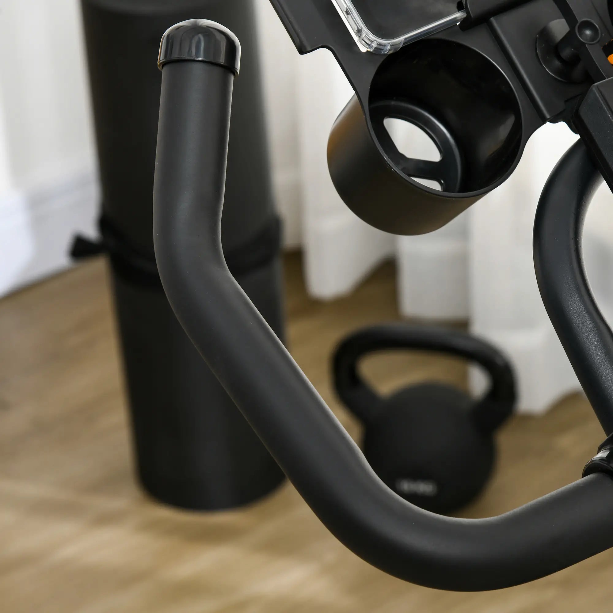 Exercise Bike, 8kg Flywheel Stationary Bike Indoor Cycling Machine with Adjustable Resistance Seat Handlebar, Black