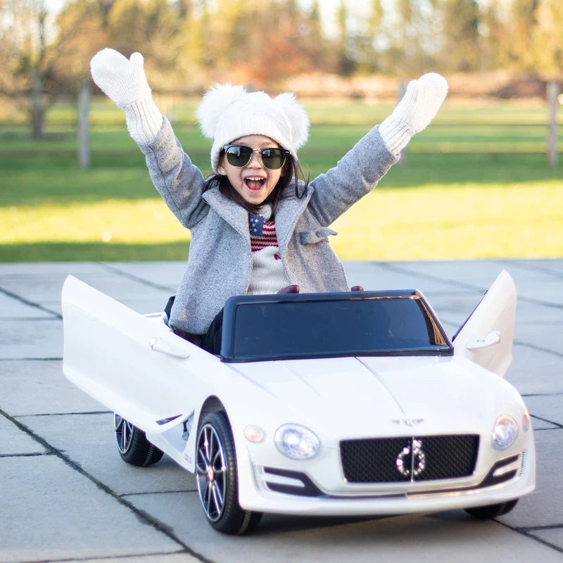 Kids Electric Car Kids Ride on Toys W/ LED Lights-White