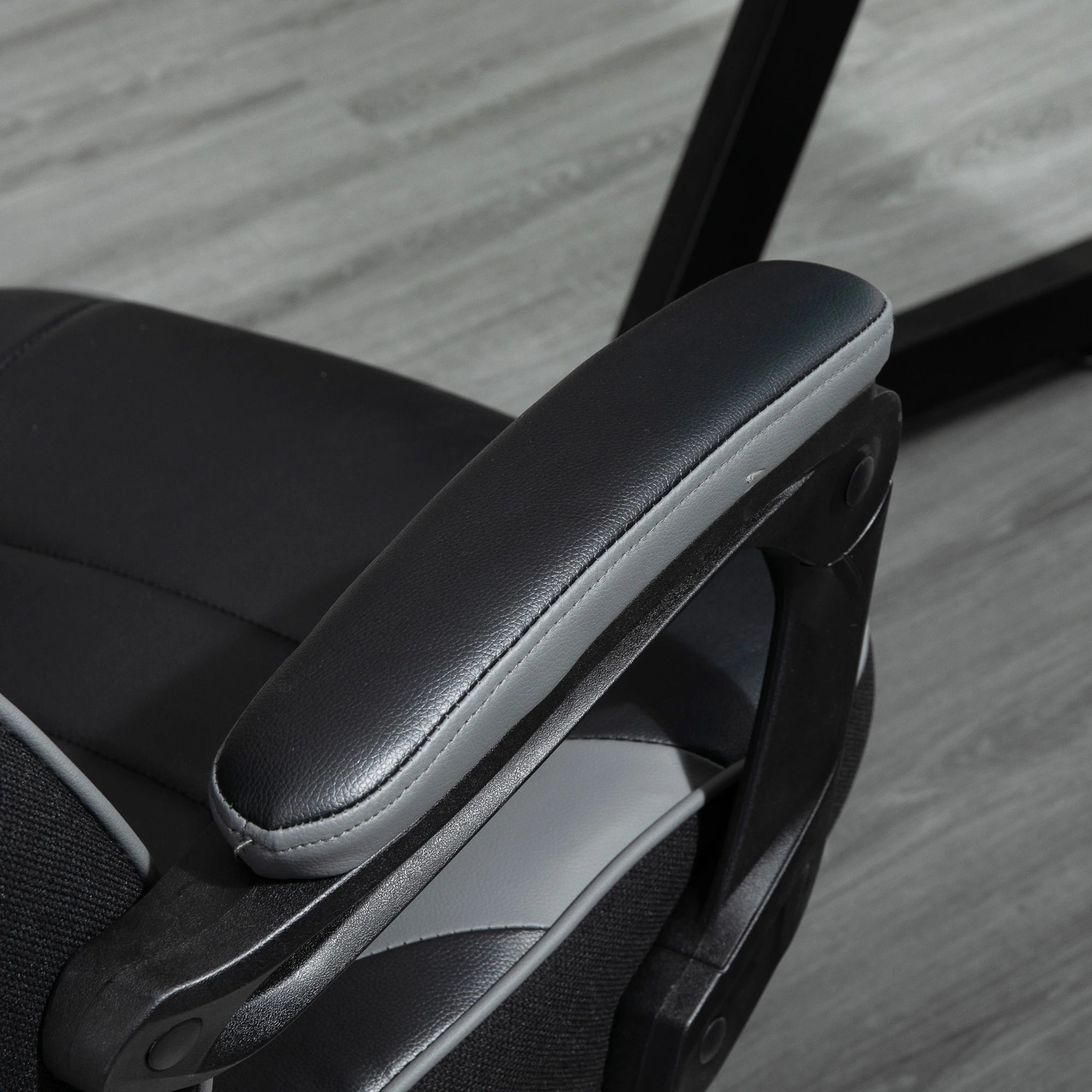 Computer Gaming Chair, Racing Desk Chair with Lumbar Support and Footrest, PU Leather Gamer Chair with Headrest and Swivel Wheels for Home, Grey Bargain Clearance Centre