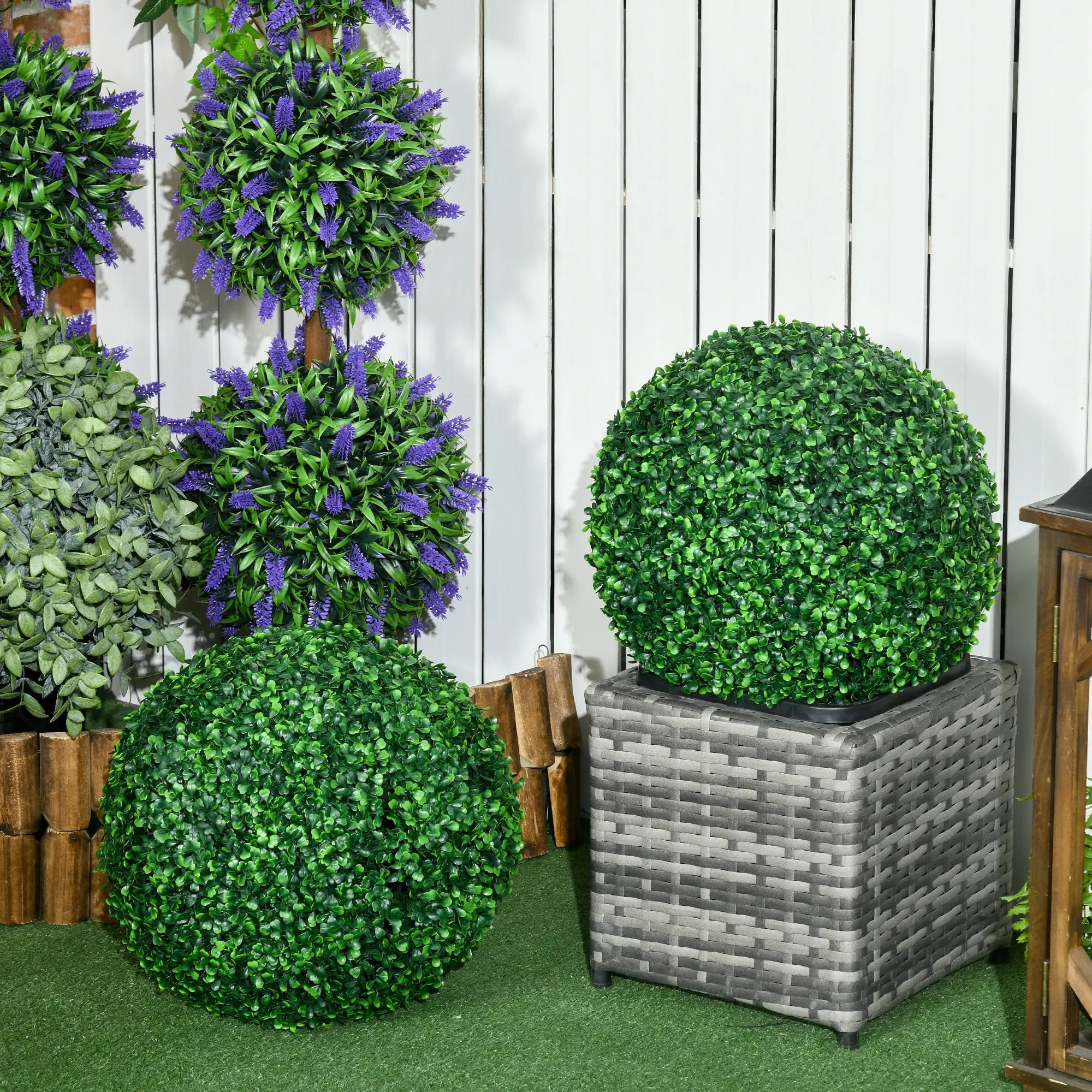 Set of Two Artificial Boxwood Balls Plants - Green Bargain Clearance Centre